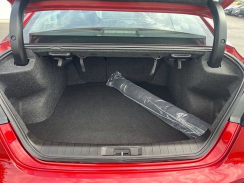 Used 2023 Nissan Maxima Platinum w/ Sport Mat Group FWD image 23