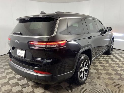 Used 2023 Jeep Grand Cherokee L Limited w/ Luxury Tech Group II image 6