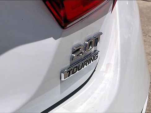 Used 2021 Honda Accord Touring image 11