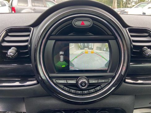 Used 2019 MINI Cooper Clubman S w/ Storage Package image 16
