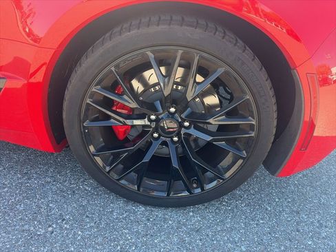 Used 2016 Chevrolet Corvette Z06 image 11