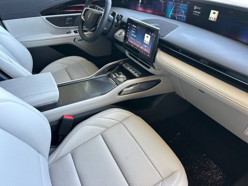 New 2026 Lincoln Nautilus Premier w/ Equipment Group 102A AWD/4WD image 15