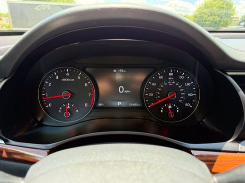Used 2017 Kia Cadenza Technology FWD image 20