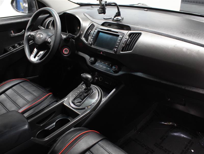 Used 2012 Kia Sportage LX w/ Navigation Pkg FWD image 10