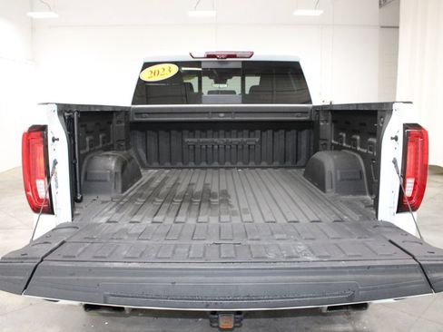 Used 2023 GMC Sierra 1500 Denali w/ Denali Reserve Package AWD/4WD image 21