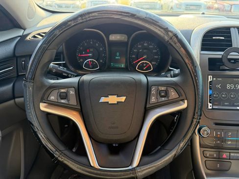 Used 2013 Chevrolet Malibu LS w/ Protection Package FWD image 15