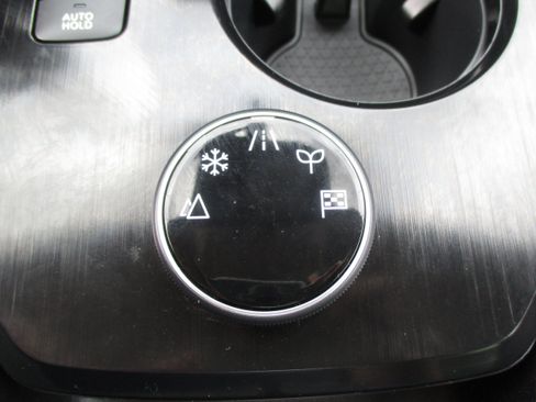 Used 2023 Nissan Rogue SV w/ SV Premium B Package AWD/4WD image 30