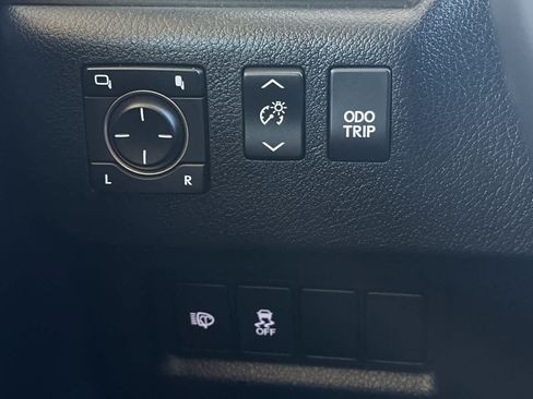 Used 2019 Lexus GX 460 Premium AWD/4WD image 31