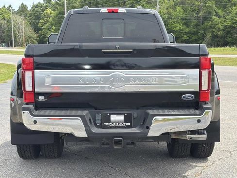 Used 2022 Ford F350 King Ranch w/ King Ranch Ultimate Package image 5