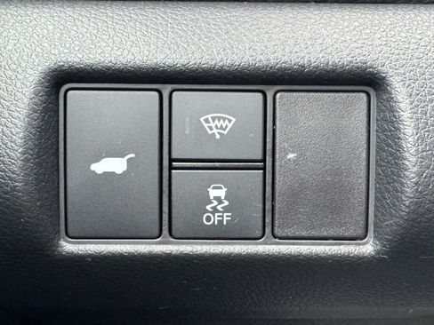 Used 2025 Honda Pilot Black Edition image 32