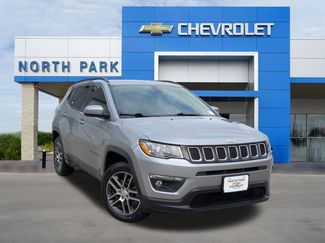 Used 2020 Jeep Compass Latitude video 1