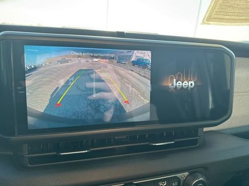 Used 2024 Jeep Wrangler Sport AWD/4WD image 5