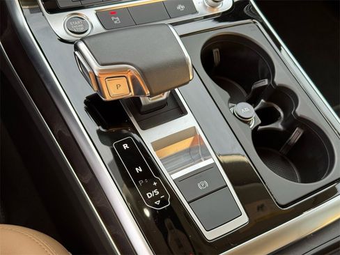 Used 2023 Audi Q8 Premium w/ Convenience Package image 32