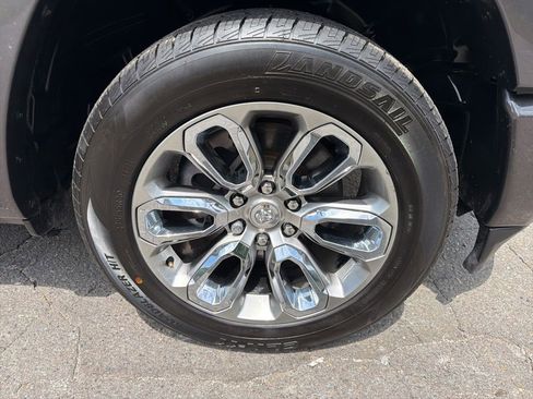 Used 2021 RAM 1500 Laramie w/ Laramie Southwest Edition RWD image 9