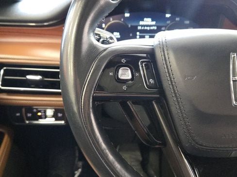 Used 2022 Lincoln Aviator Reserve AWD/4WD image 26