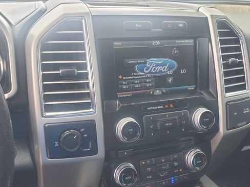 Used 2015 Ford F150 Lariat w/ Equipment Group 502A Luxury RWD image 17