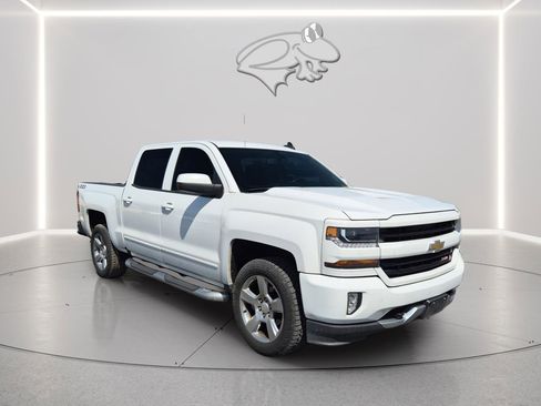 Used 2018 Chevrolet Silverado 1500 LT w/ All Star Edition image 8