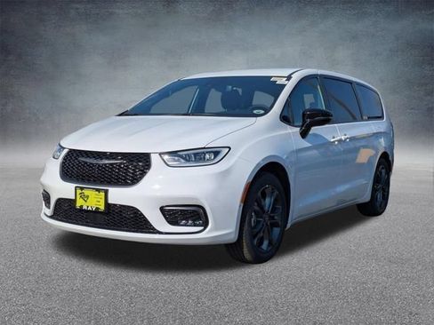 New 2026 Chrysler Pacifica Select FWD image 10