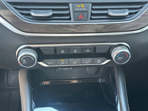 Certified 2023 Nissan Altima 2.5 SV image 29