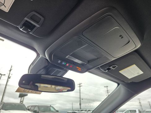 New 2026 GMC Terrain AT4 AWD/4WD image 21