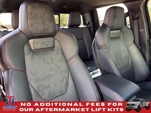 Used 2025 Toyota Tacoma TRD Pro AWD/4WD image 31