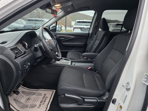 Used 2023 Honda Ridgeline Sport image 17