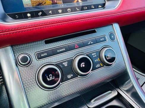 Used 2017 Land Rover Range Rover Sport HSE Dynamic image 21