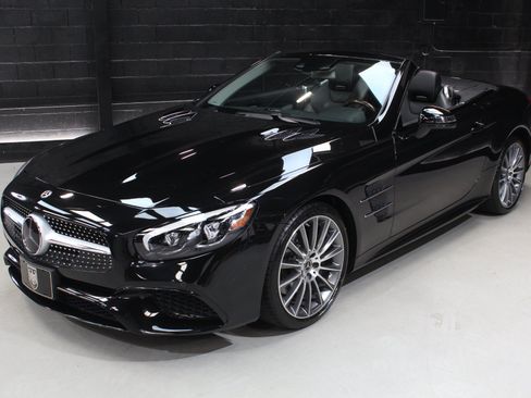 Used 2019 Mercedes-Benz SL 450 w/ Premium Package image 5