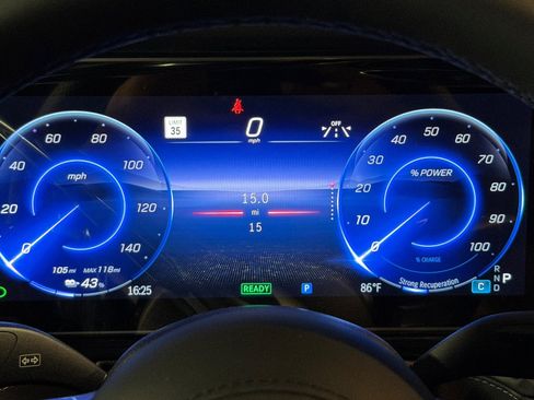 New 2027 Mercedes-Benz G 580 e image 24