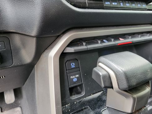Used 2024 Toyota Tundra SR5 w/ SR5 Convenience Package RWD image 19