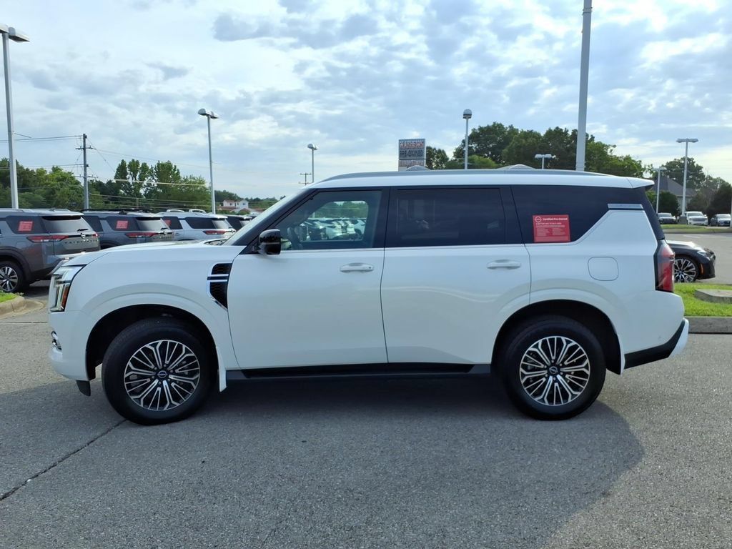 Certified 2025 Nissan Armada SL w/ Captain's Chari Seat Package AWD/4WD image 17