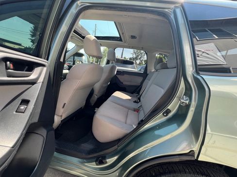 Used 2014 Subaru Forester 2.5i Premium w/ All-Weather Package AWD/4WD image 13