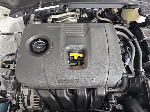 Used 2025 Kia Seltos S FWD image 31