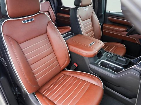 Used 2024 GMC Sierra 2500 Denali Ultimate image 34