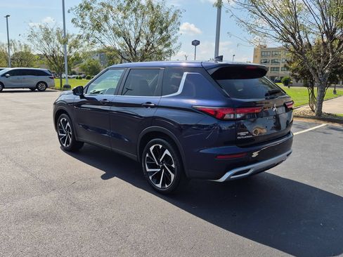 Used 2024 Mitsubishi Outlander SE Black Edition AWD/4WD image 5
