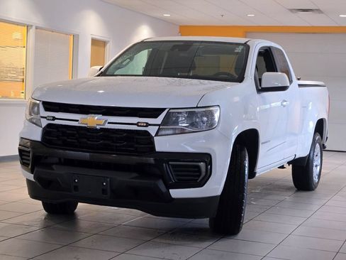 Certified 2022 Chevrolet Colorado LT w/ Fleet Safety Package RWD image 4