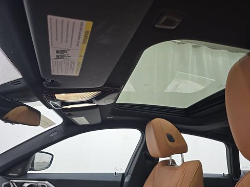 Used 2025 BMW i4 eDrive40 w/ Premium Package RWD image 8
