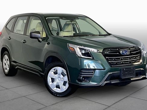 Used 2023 Subaru Forester AWD/4WD image 3