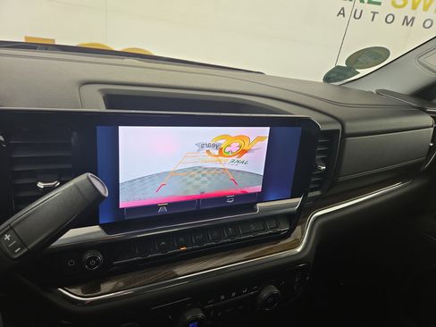 Certified 2023 Chevrolet Silverado 1500 RST image 21