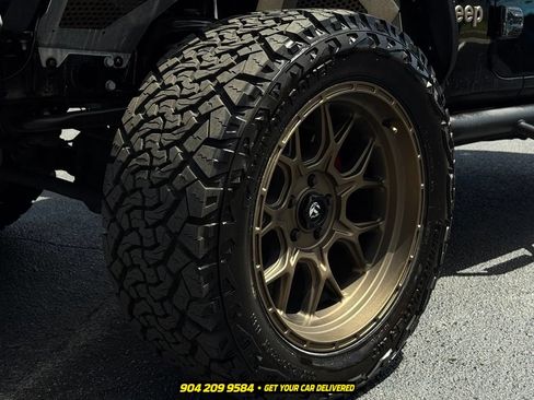 Used 2019 Jeep Wrangler Sport AWD/4WD image 11