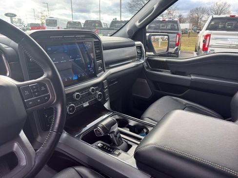 Certified 2021 Ford F150 Lariat w/ Equipment Group 502A High image 11