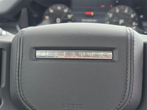 New 2025 Land Rover Defender 90 V8 image 20