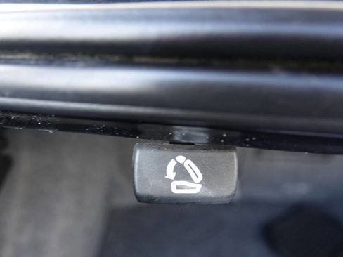 Used 2012 Volkswagen Jetta TDI FWD image 80