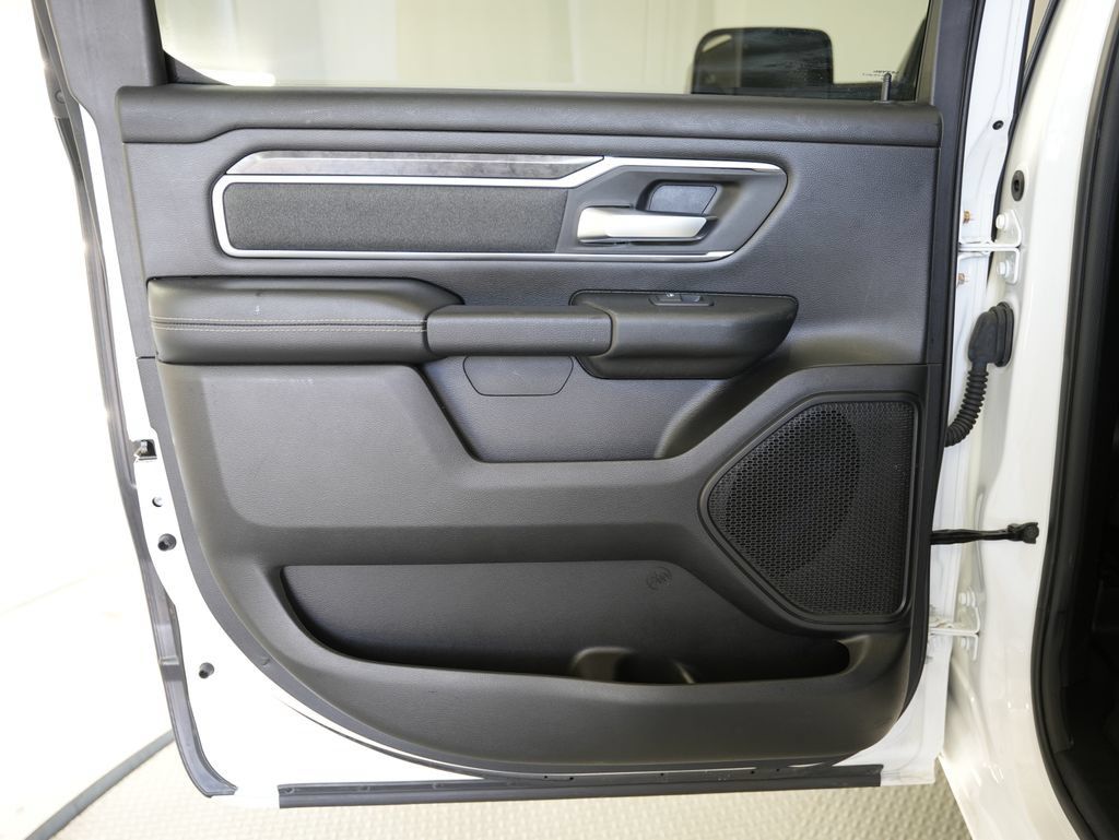 Used 2019 RAM 1500 Big Horn AWD/4WD image 33