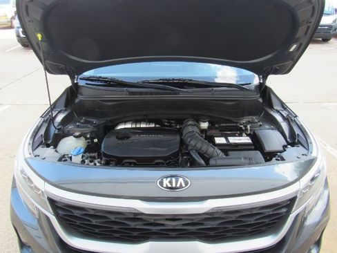 Used 2021 Kia Seltos SX image 25