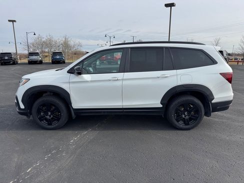 Used 2022 Honda Pilot TrailSport image 2