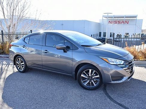 New 2025 Nissan Versa SV w/ Trunk Package FWD image 1