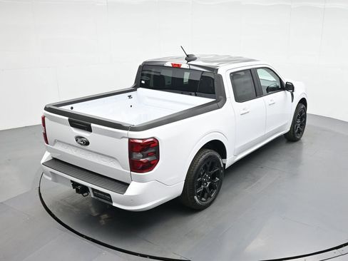 New 2025 Ford Maverick Lobo image 39