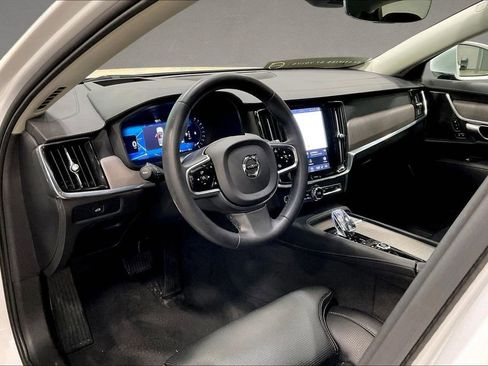 Certified 2023 Volvo S90 B6 Ultimate w/ Protection Package Premier AWD/4WD image 17