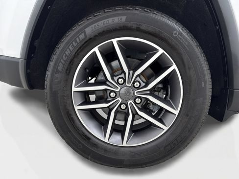 Used 2020 Jeep Grand Cherokee Limited RWD image 49